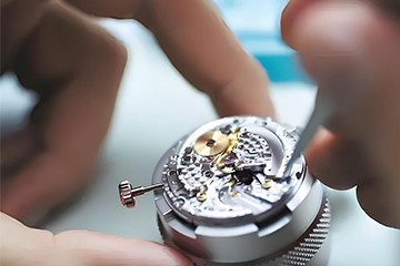 昆明江诗丹顿手表官方售后洗油保养