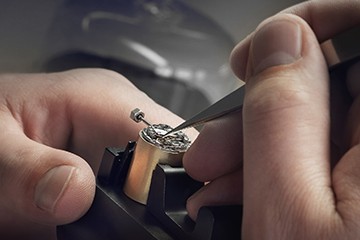 昆明江诗丹顿为什么会停下来